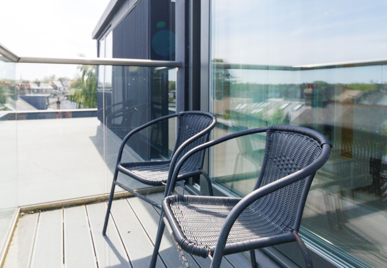 Apartment in Cambridge - Diamond Penthouse