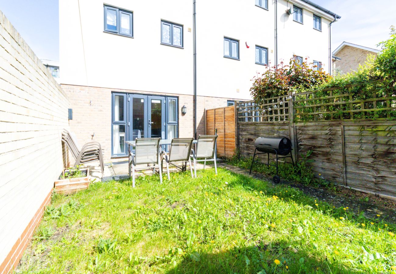 Terraced House in Cambridge - Orchid House