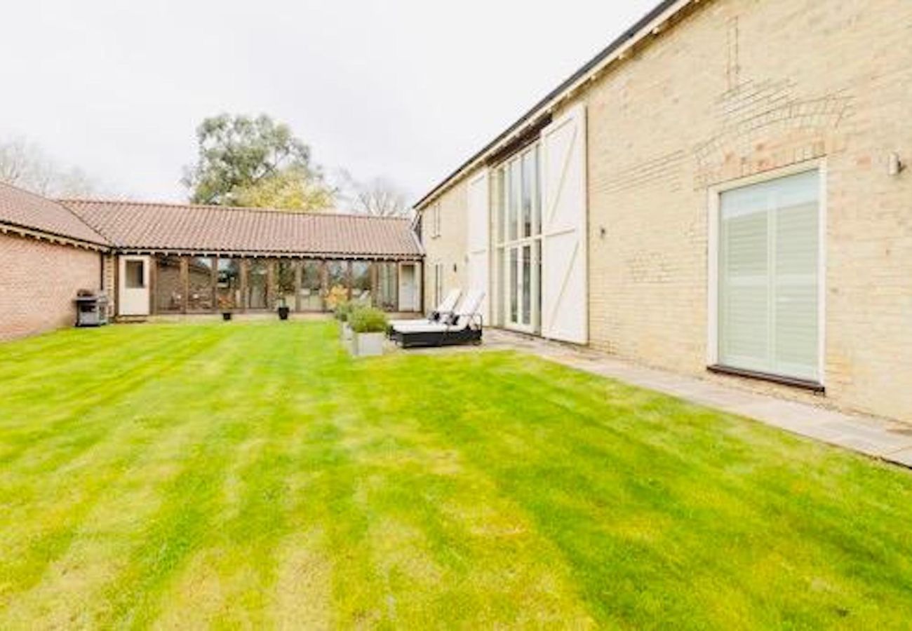 House in Newmarket - Tye Barn