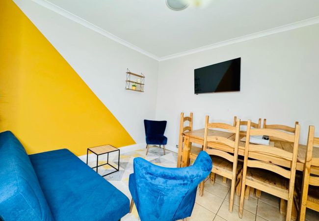 House in Newmarket - Hyperion