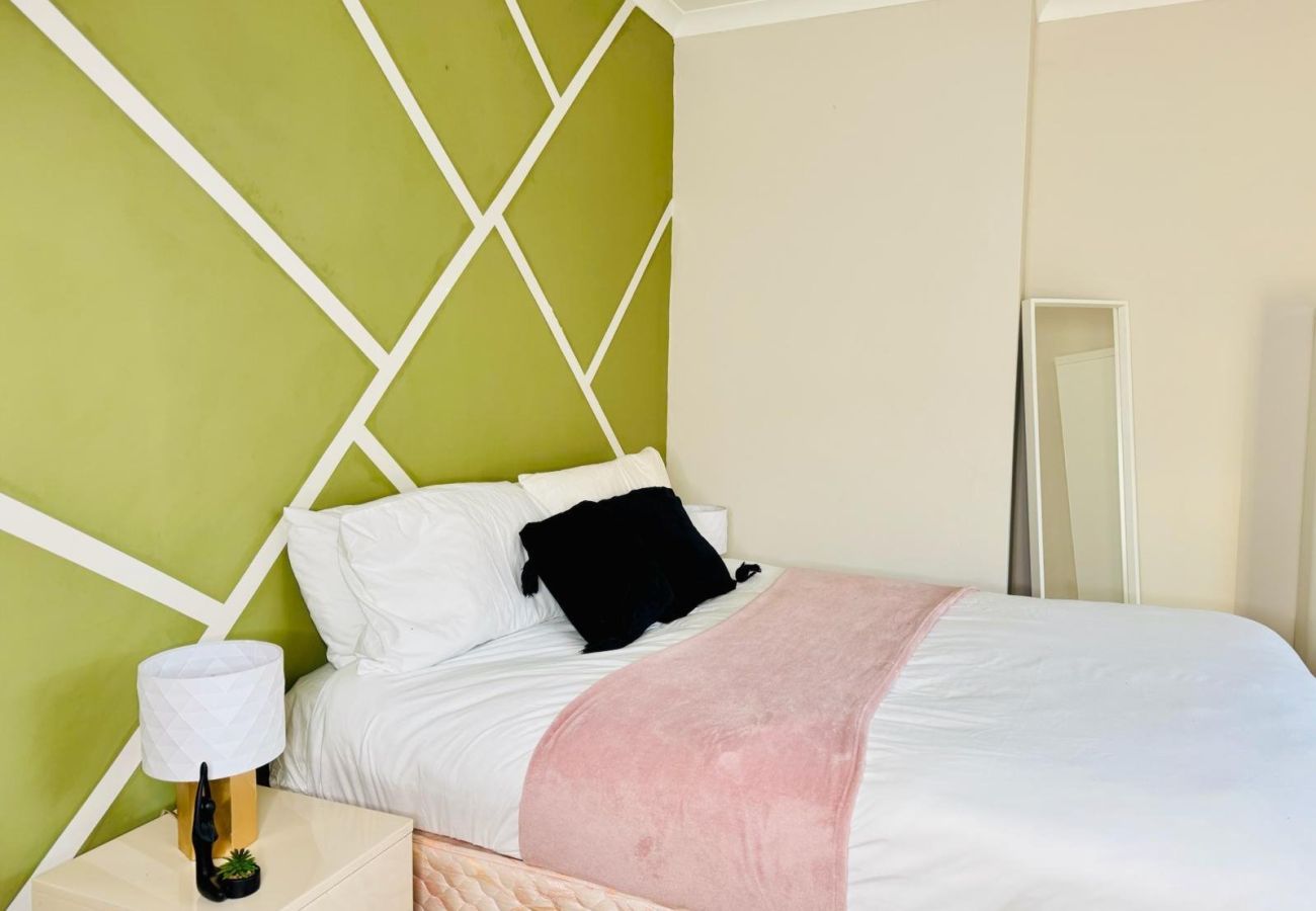 House in Newmarket - Hyperion