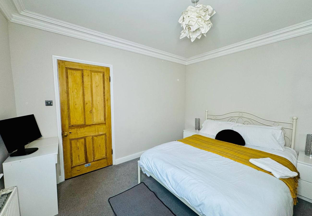 House in Newmarket - Hyperion