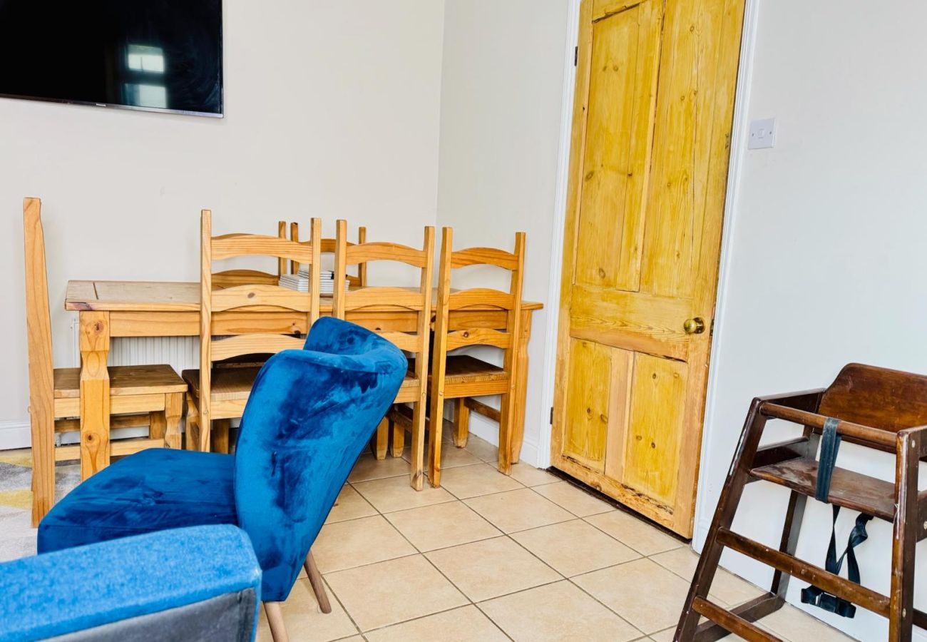 House in Newmarket - Hyperion