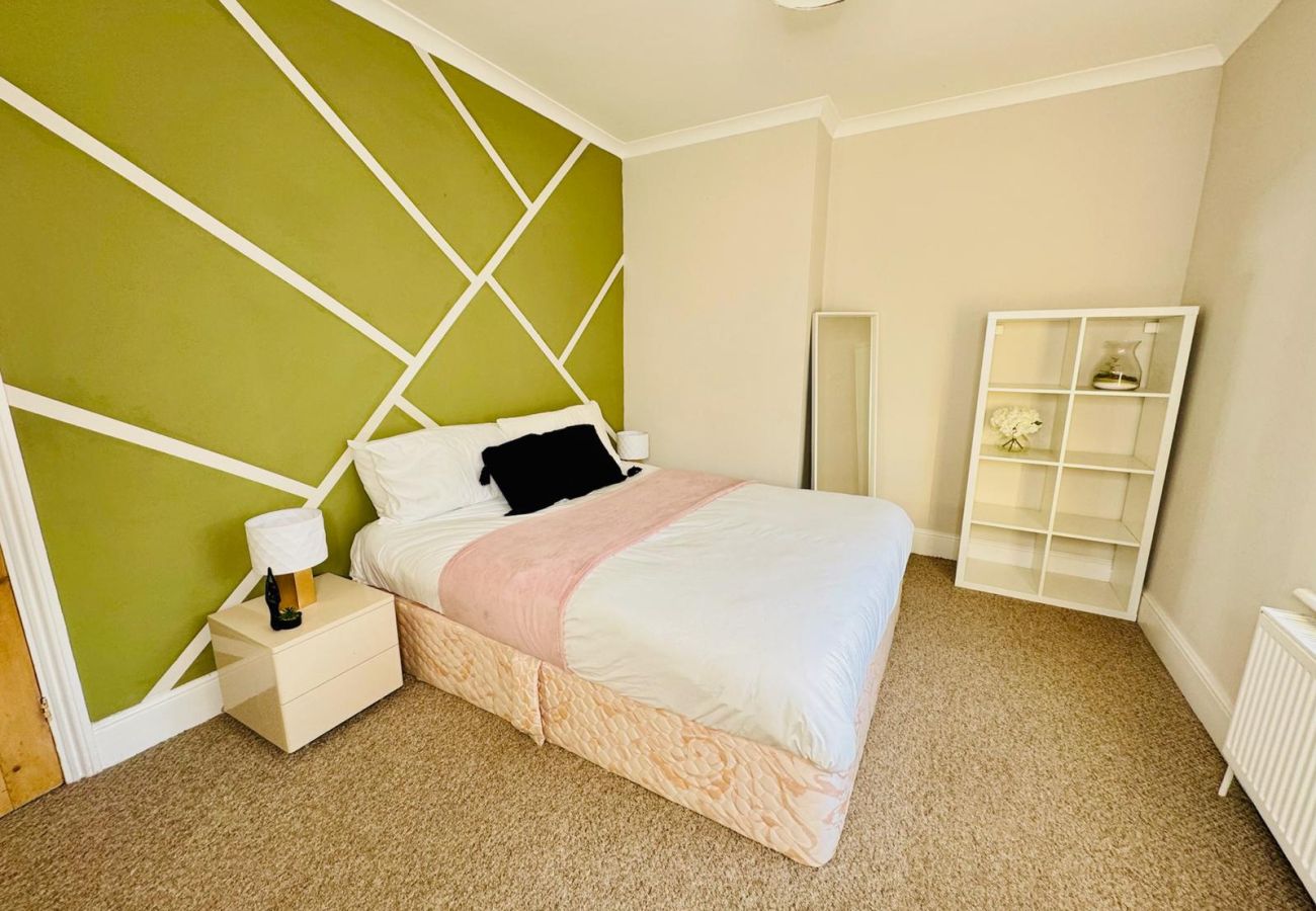 House in Newmarket - Hyperion