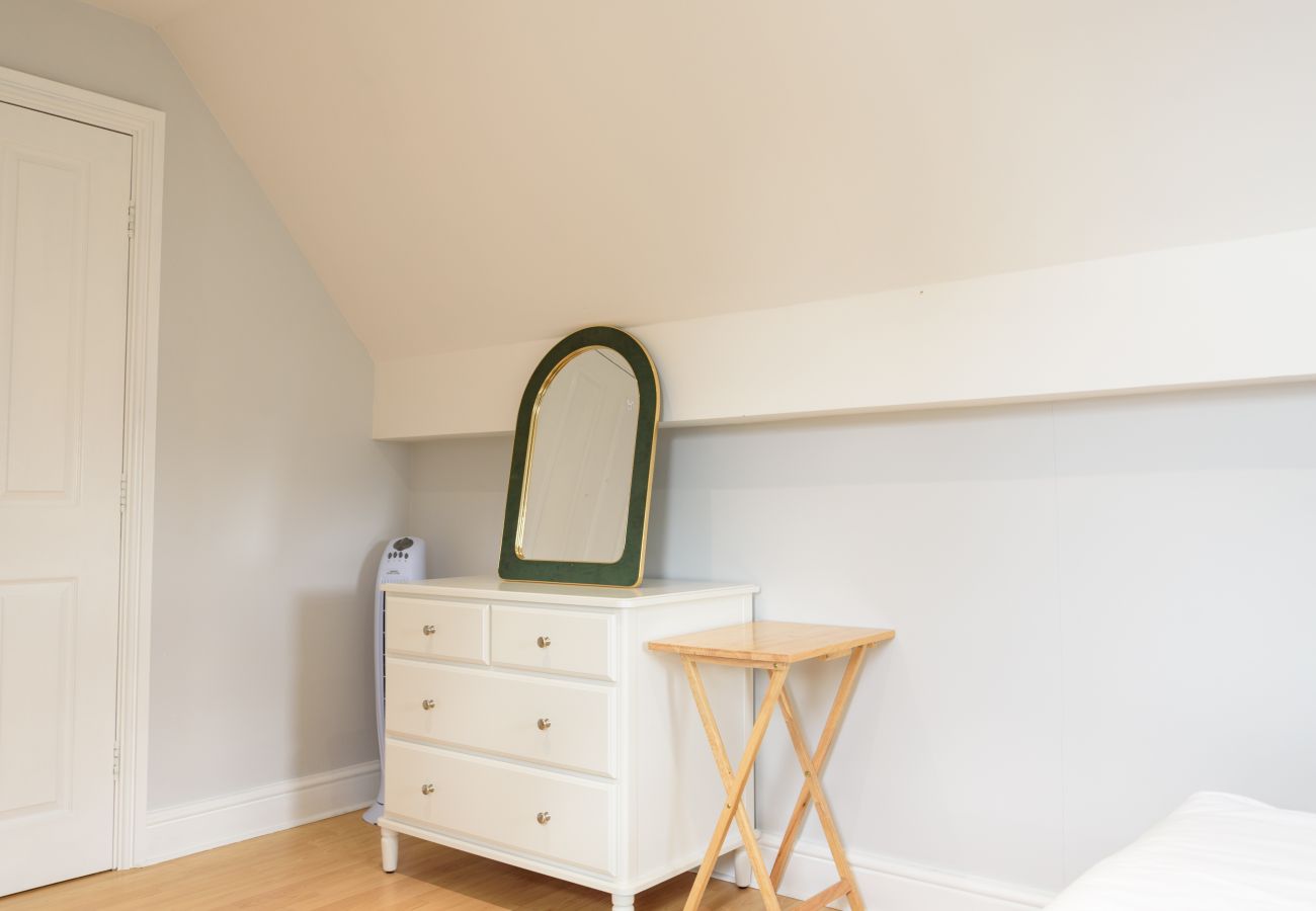 House in Cambridge - Riverside