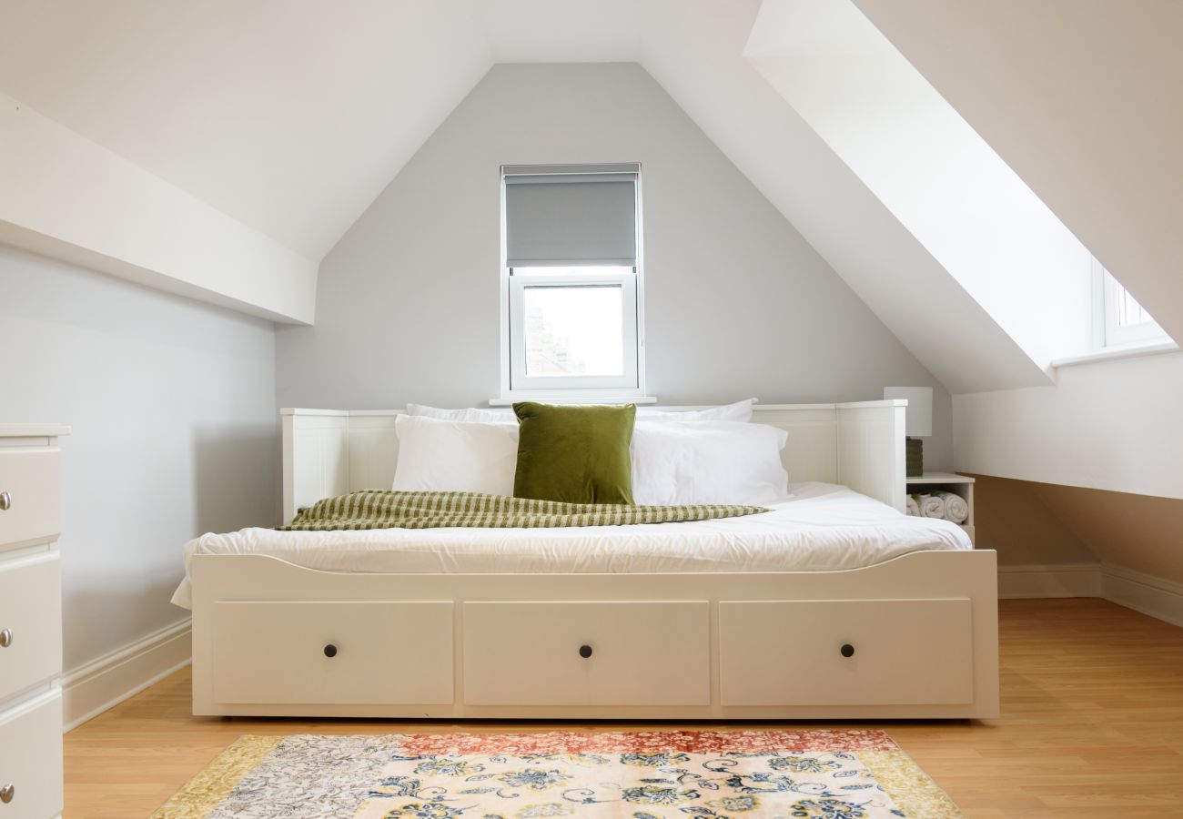 House in Cambridge - Riverside