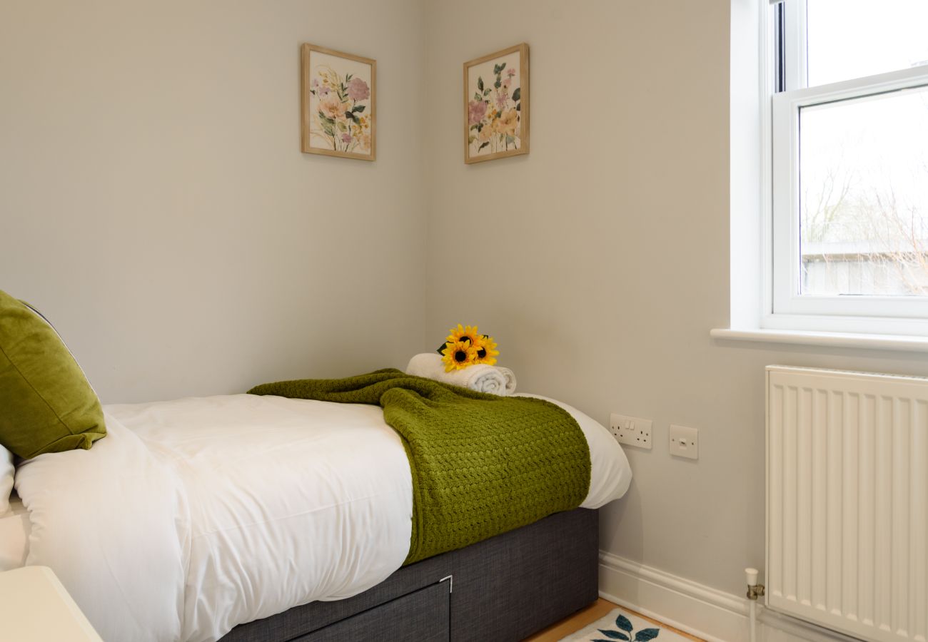 House in Cambridge - Riverside