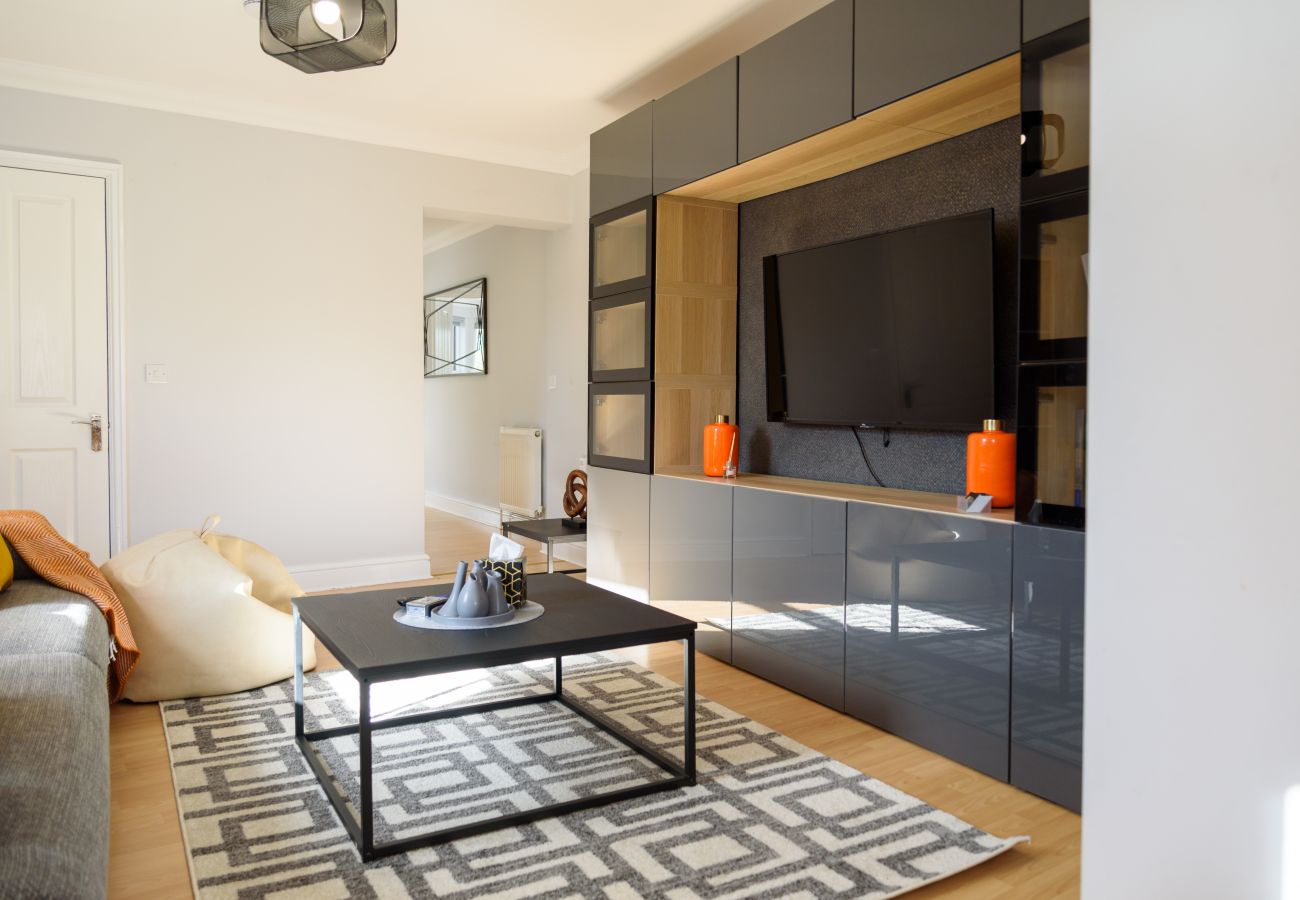 House in Cambridge - Riverside