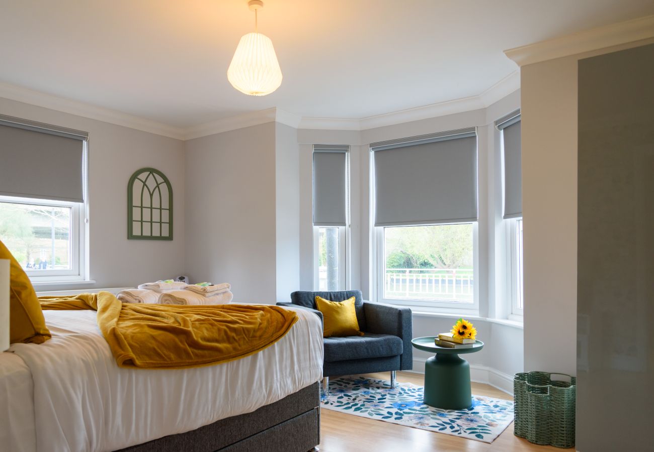 House in Cambridge - Riverside