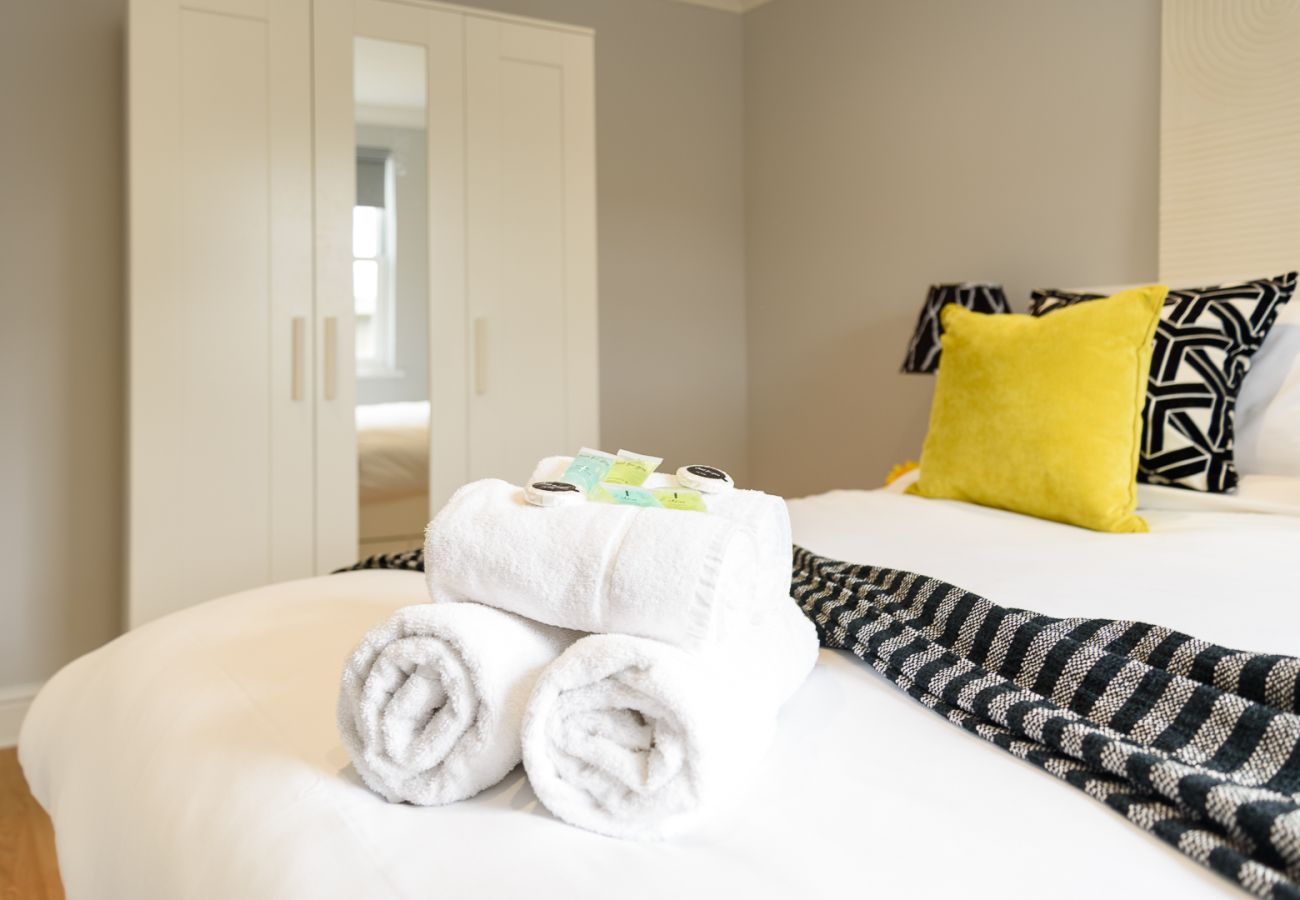 House in Cambridge - Riverside