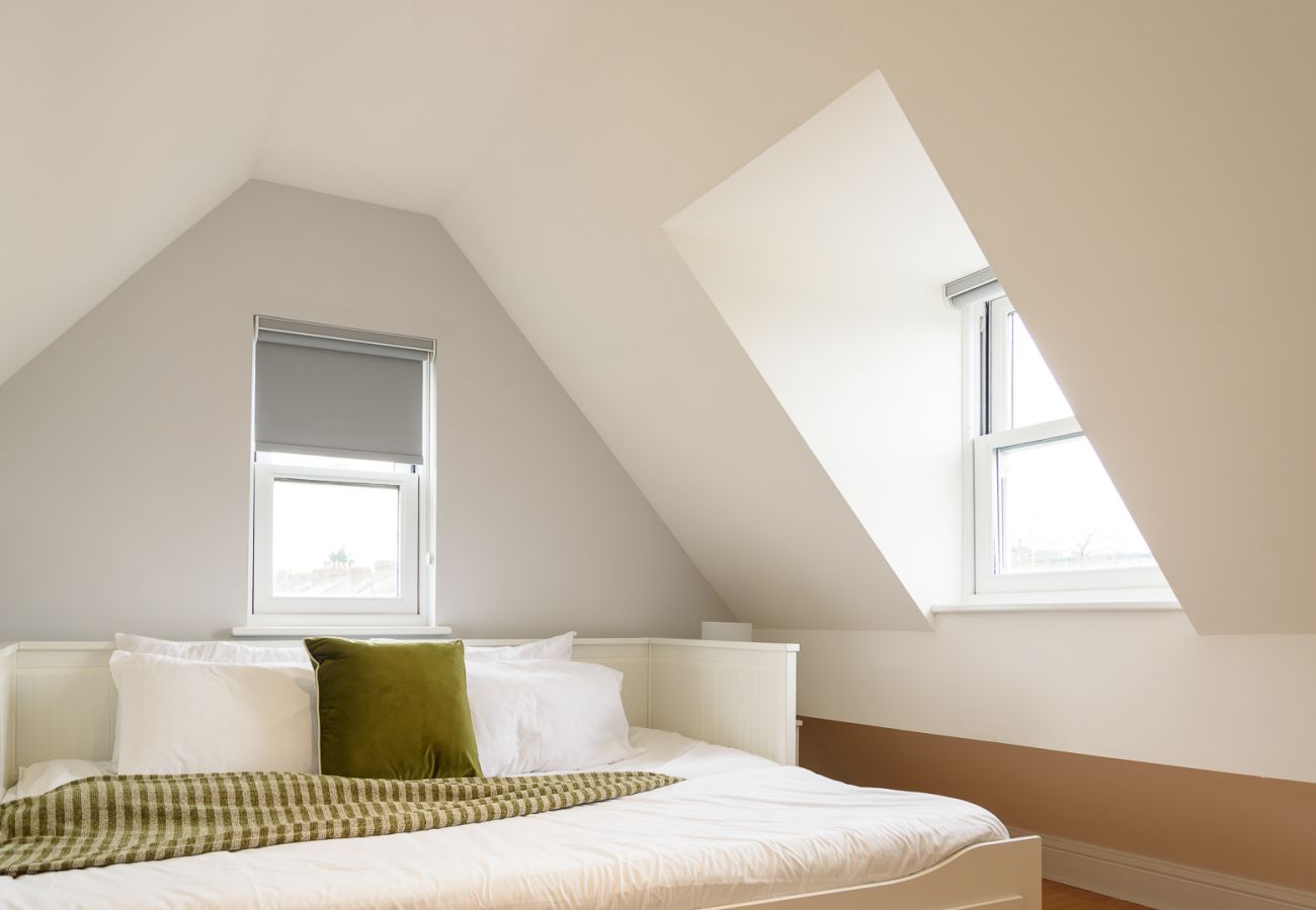 House in Cambridge - Riverside