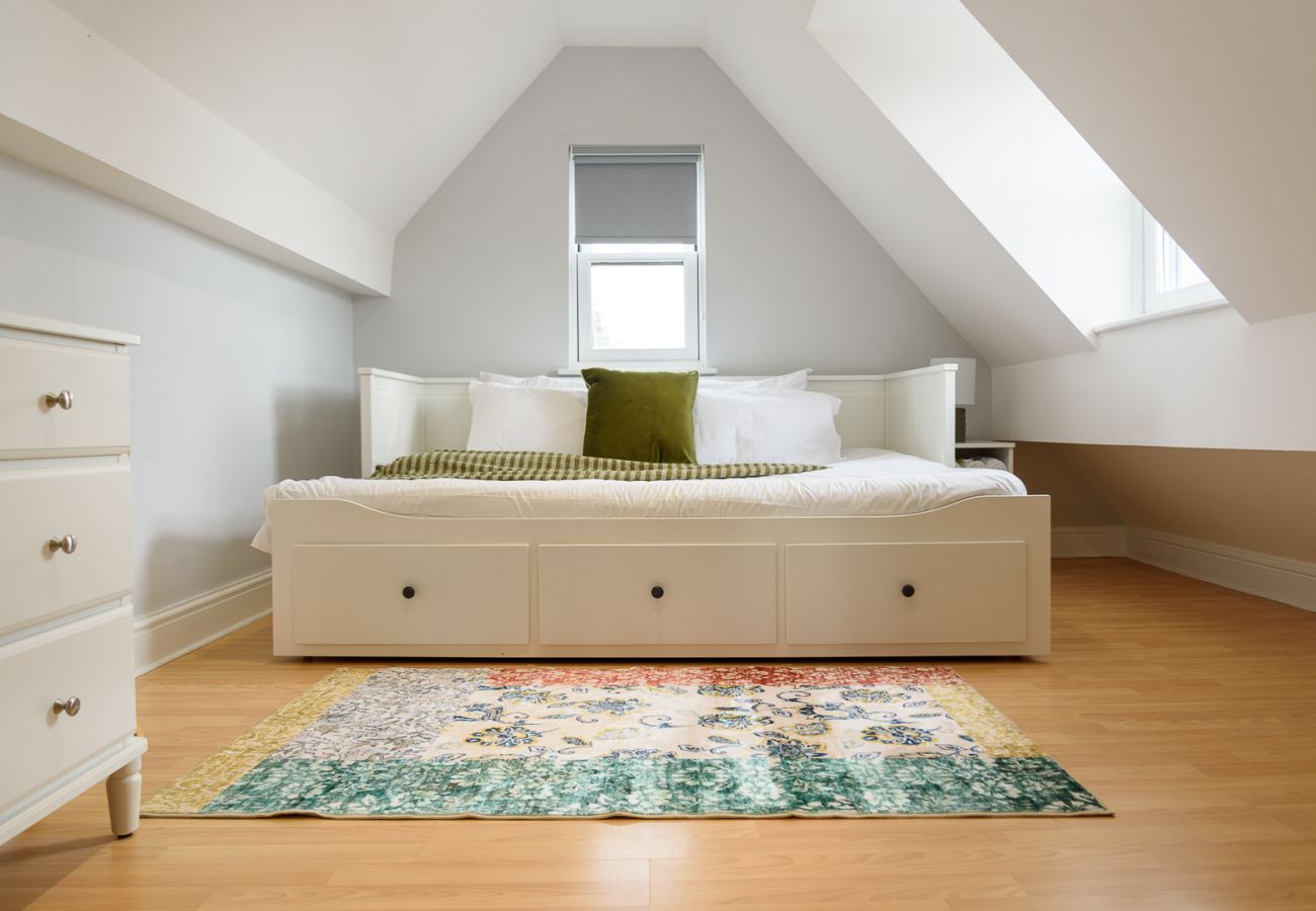 House in Cambridge - Riverside