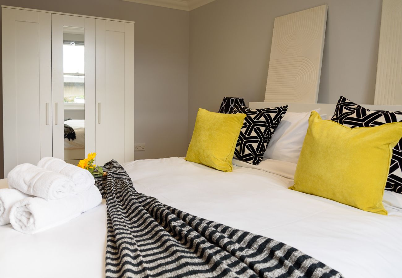 House in Cambridge - Riverside