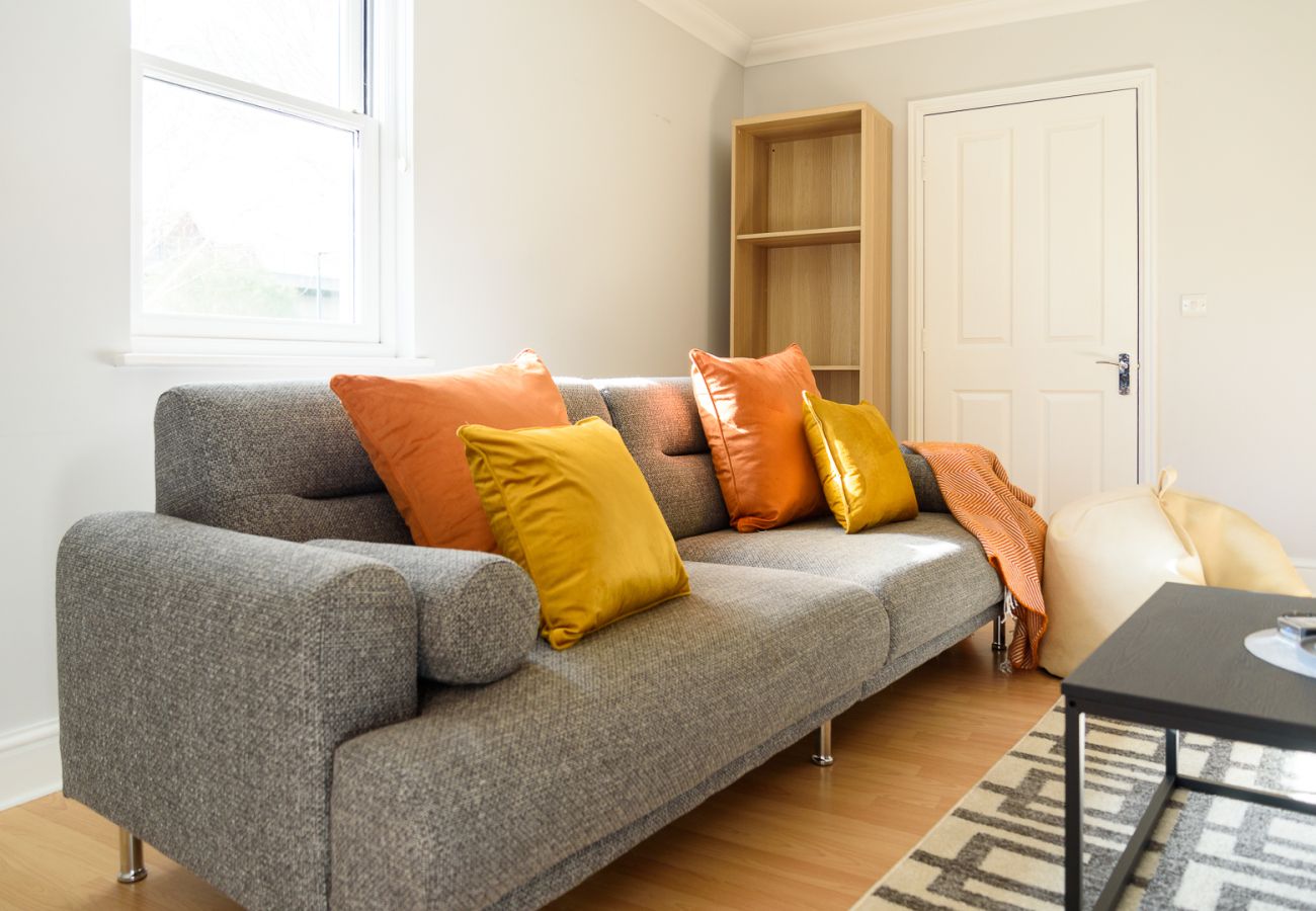 House in Cambridge - Riverside