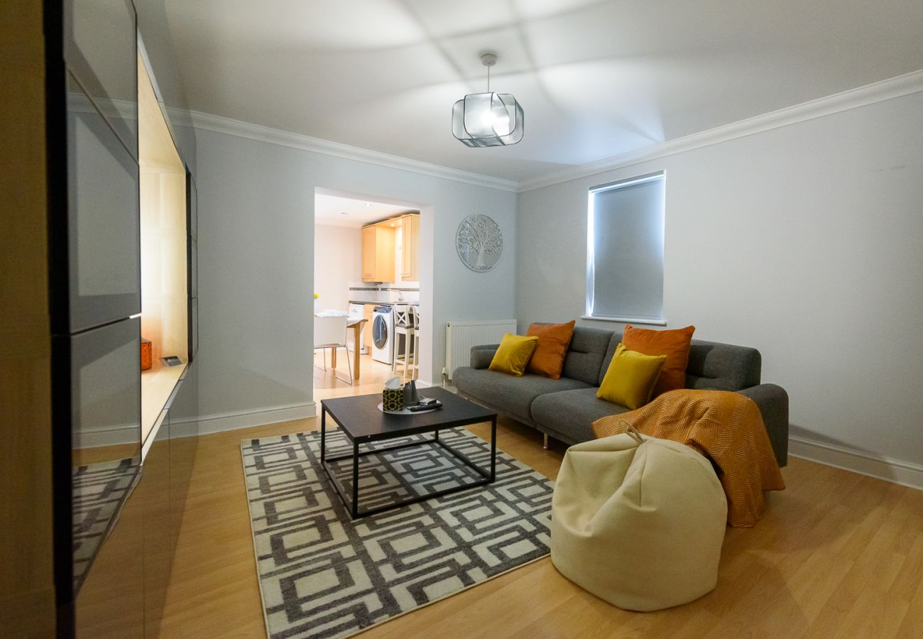 House in Cambridge - Riverside