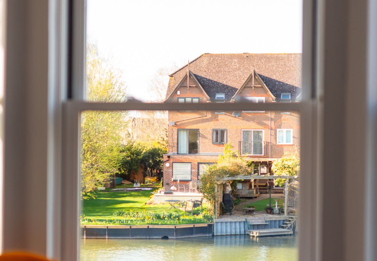 House in Cambridge - Riverside