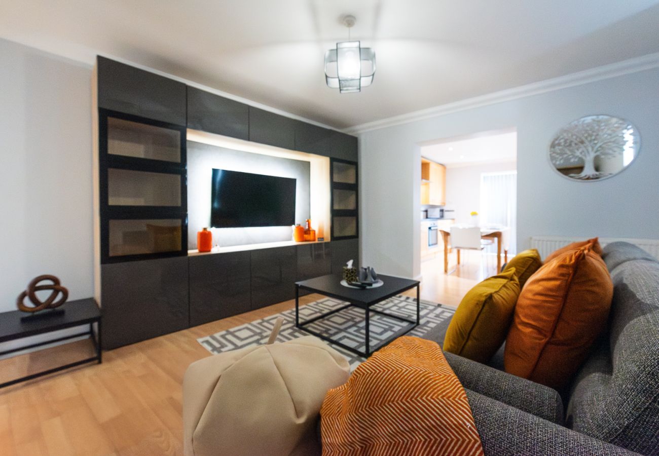 House in Cambridge - Riverside