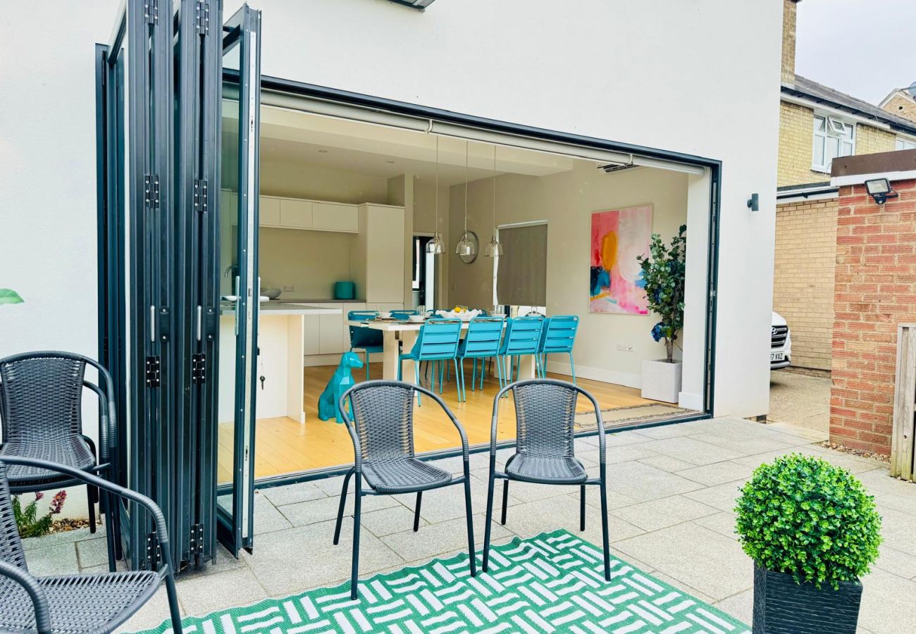 House in Cambridge - Heliodor House