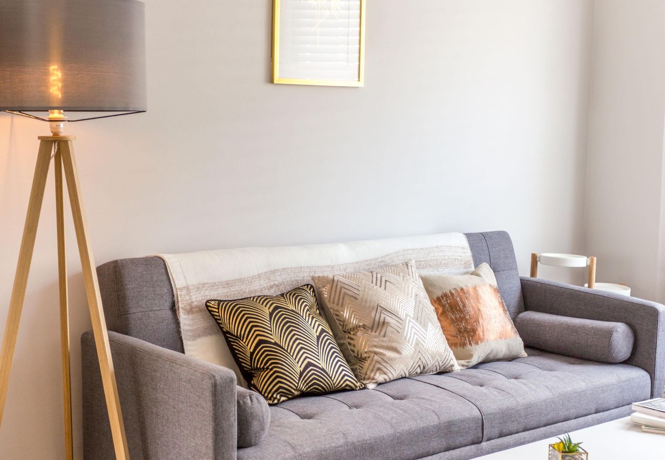 Terraced House in Cambridge - Angelite