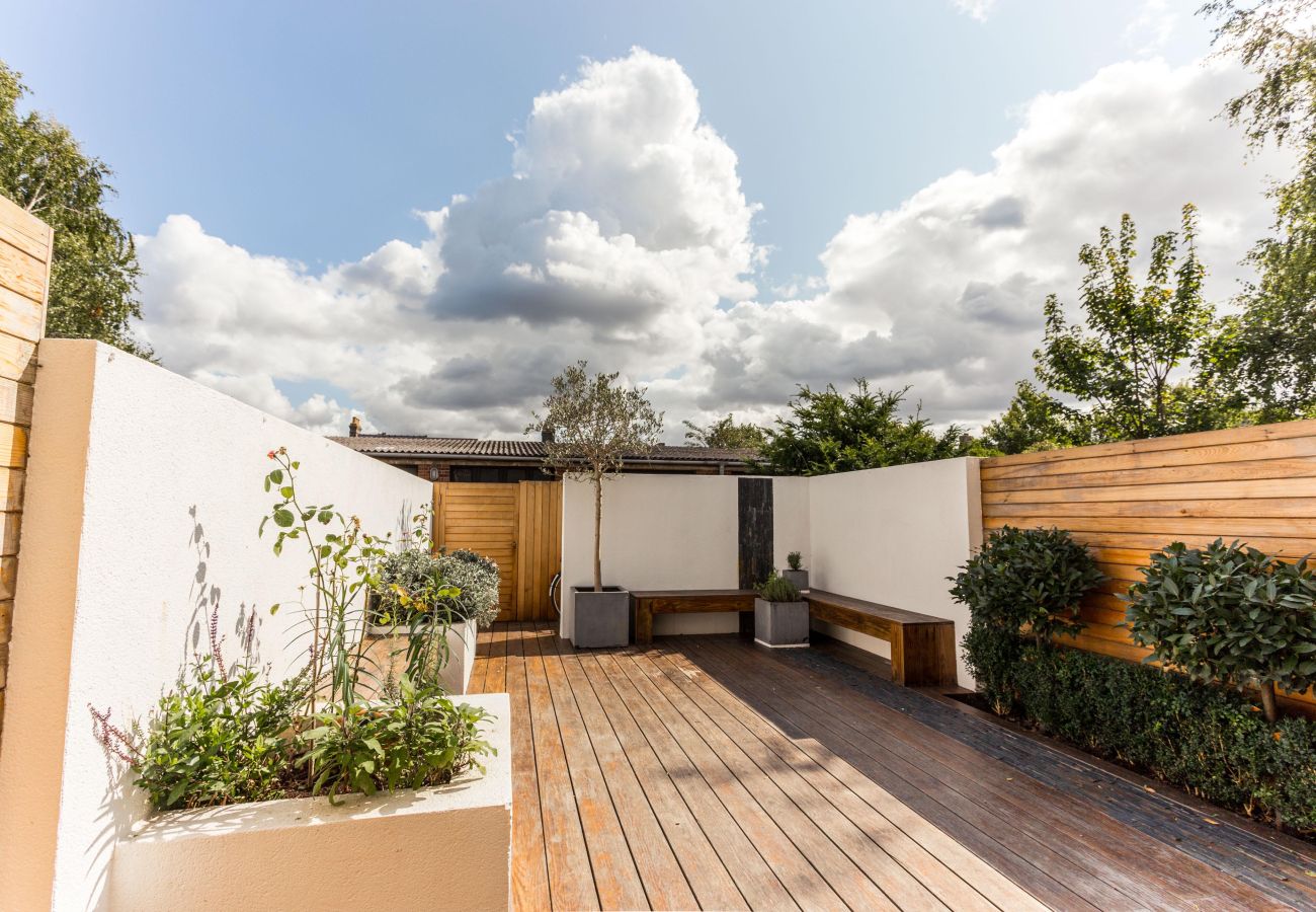 Terraced House in Cambridge - Angelite